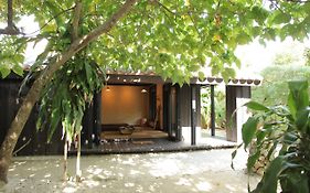 竹富島　茜屋